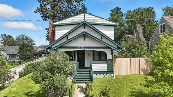 212 May St, Lead, SD 57754