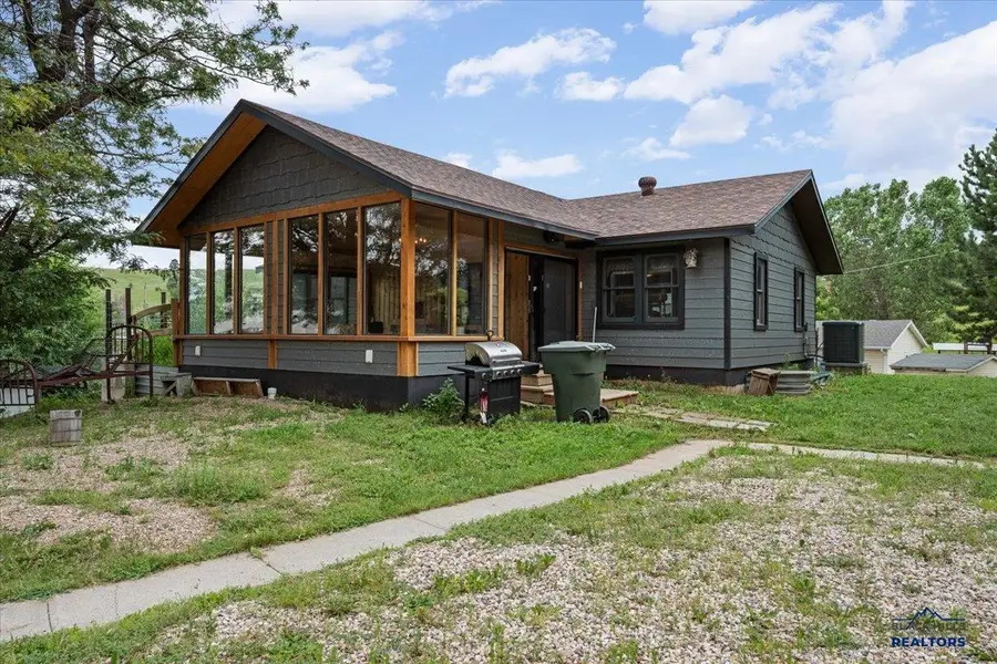 2112 Hill St, Sturgis, SD 57785 - Image #2