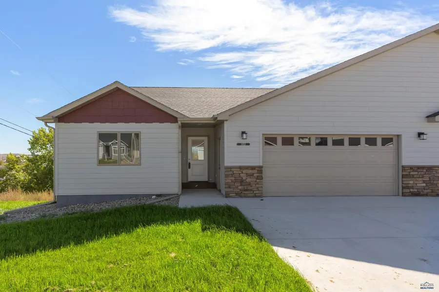 3051 Hoefer Ave, Rapid City, SD 57701 - Image #2