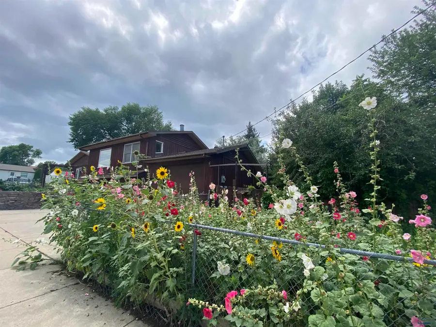 604 Cleveland, Rapid City, SD 57701 - Image #3