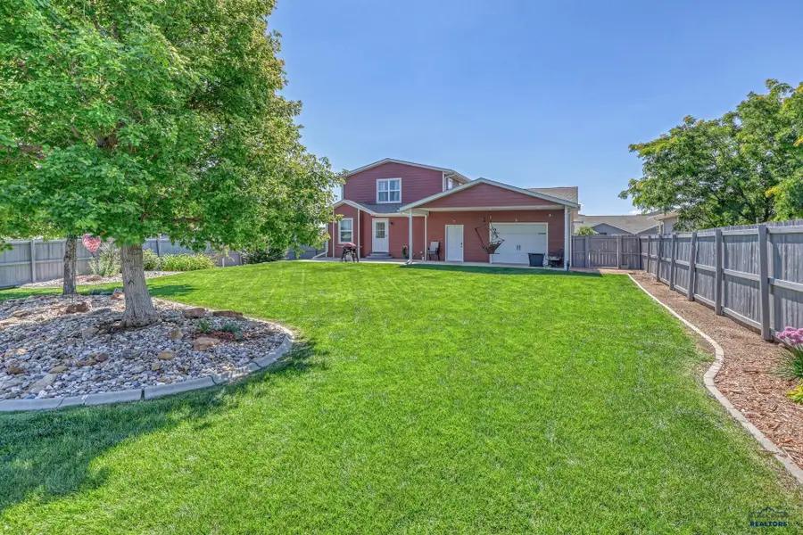 636 Kathryn Ave, Rapid City, SD 57701 - Image #3