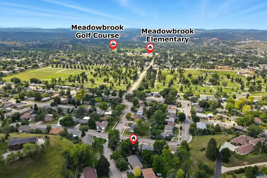 2118 Buena Vista Dr, Rapid City, SD 57702 - #3