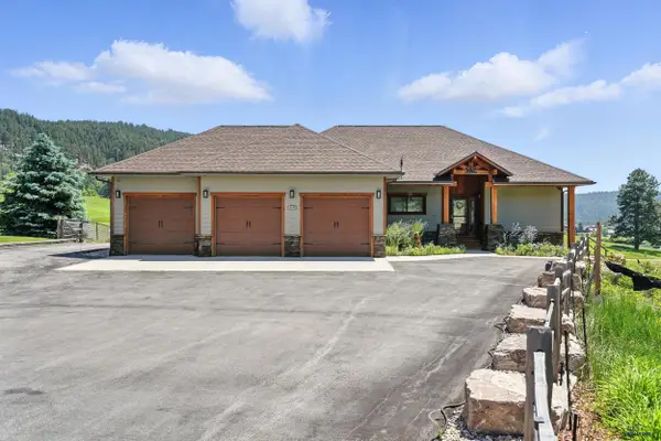 20694 Roosevelt Ct, Sturgis, SD 57785