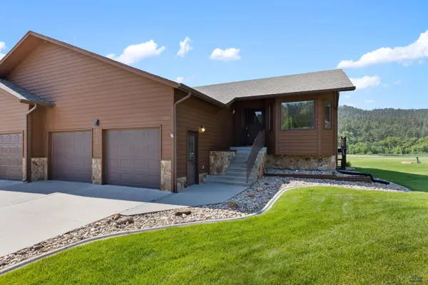 1285 Duffer Dr, Rapid City, SD 57702