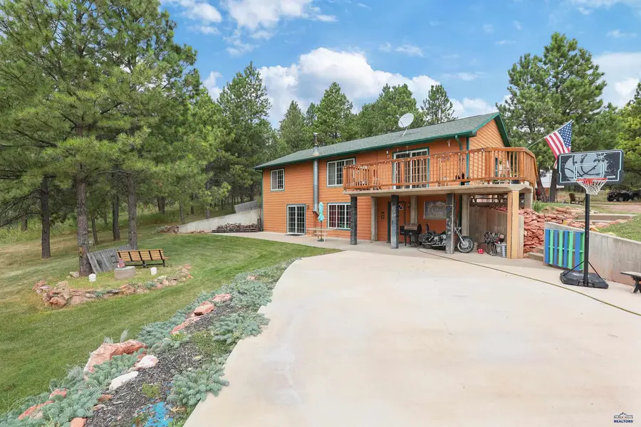 13760 Triple S Dr, Rapid City, SD 57702 - Image #2