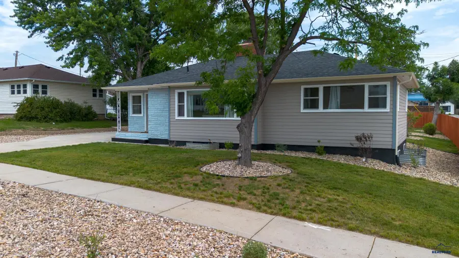 814 St Francis, Rapid City, SD 57701 - Image #3