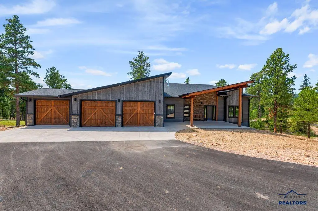 11313 Springwood Ct, Lead, SD 57754 - Image #1