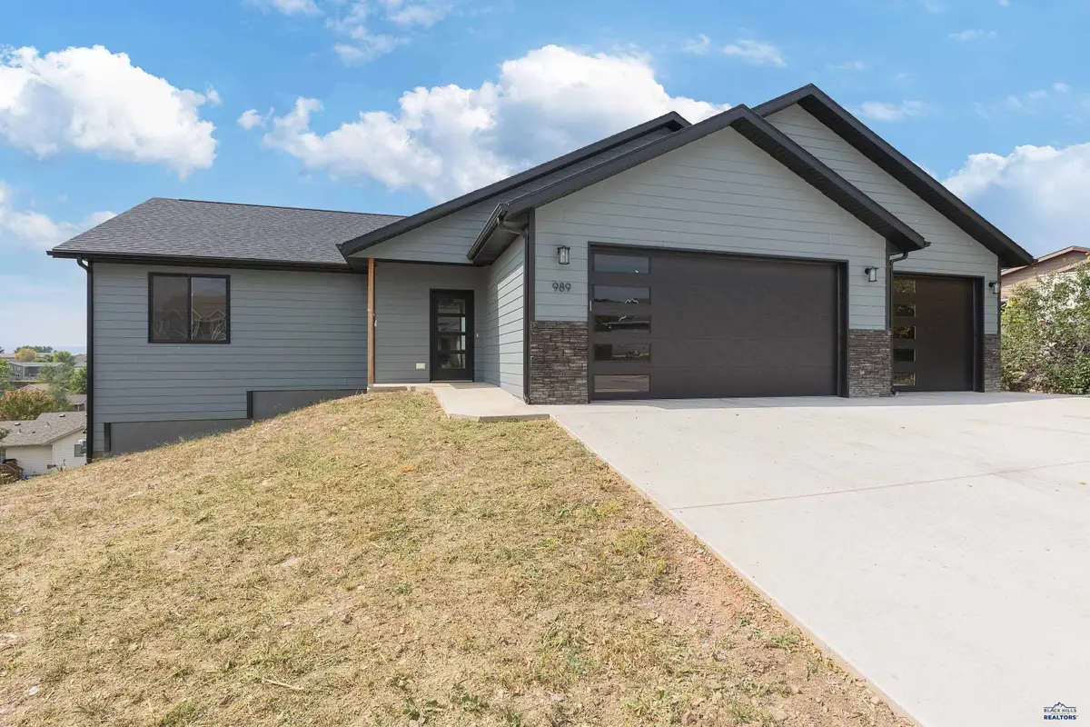 989 Haakon St, Rapid City, SD 57703 - Image #1