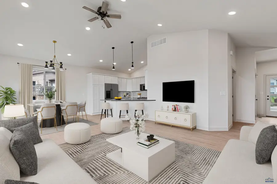 989 Haakon St, Rapid City, SD 57703 - Image #3