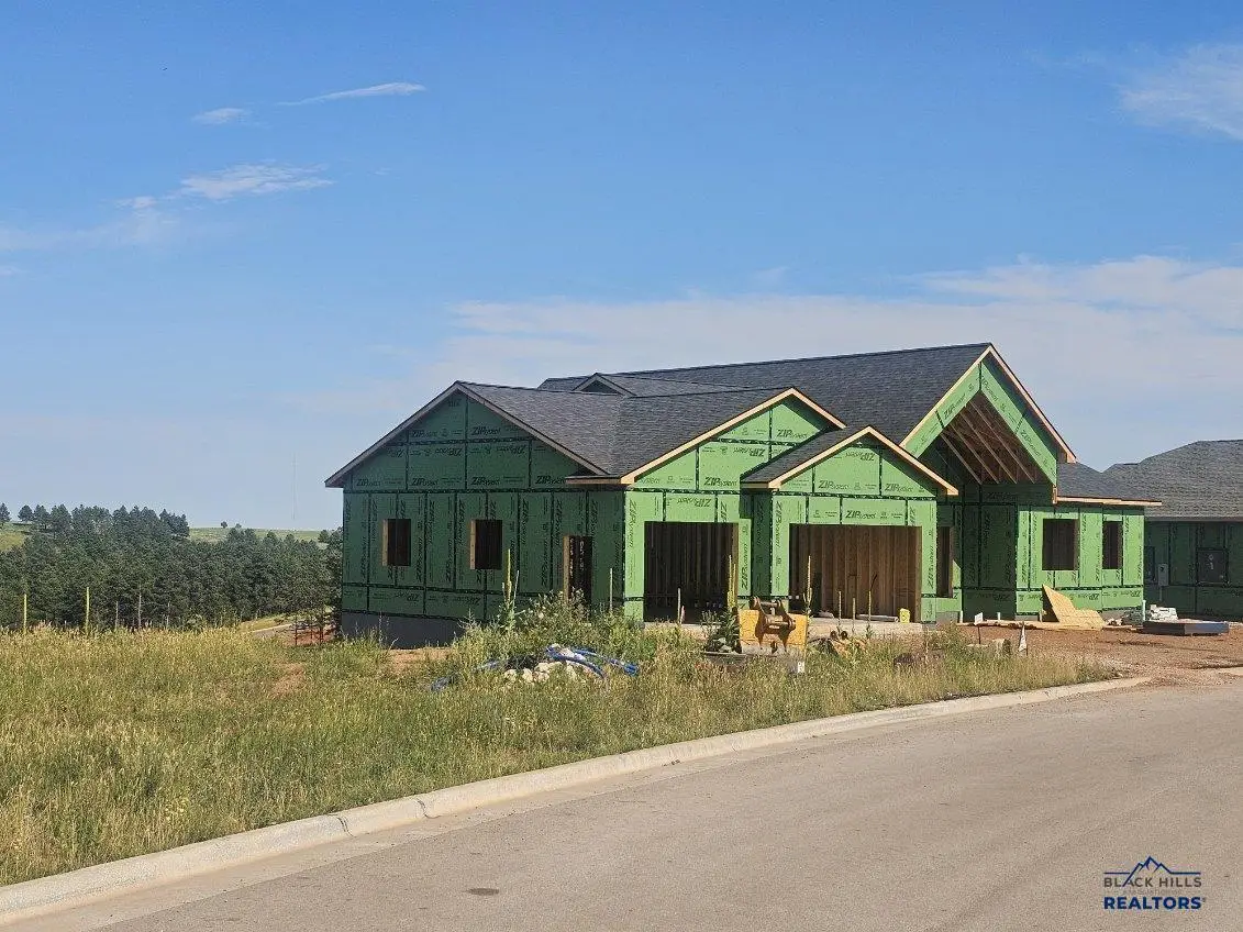 5728 Cloud Peak Dr, Rapid City, SD 57702 - Image #1
