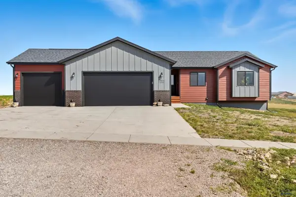 24010 Bridle Ridge Ct, Rapid City, SD 57701