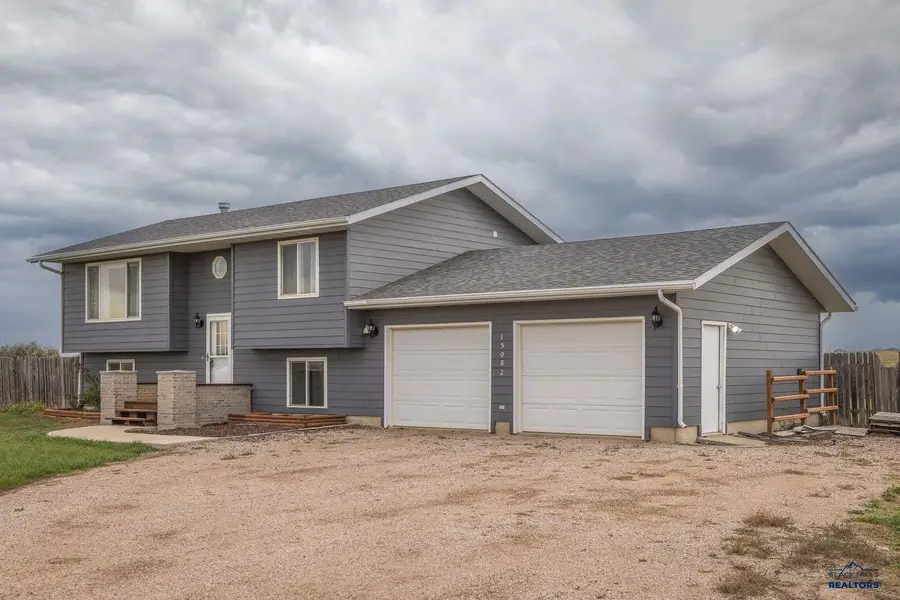 15082 220th St, Box Elder, SD 57719 - Image #2