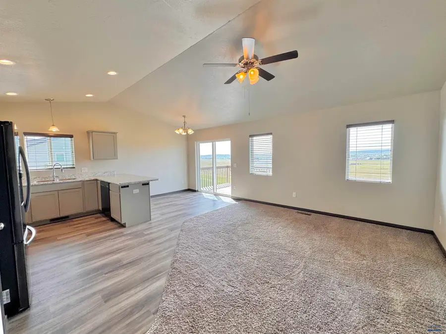 14535 Pommel Ct, Rapid City, SD 57701 - #2