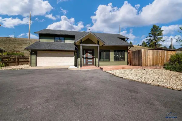 4828 Whispering Pines Dr, Rapid City, SD 57702