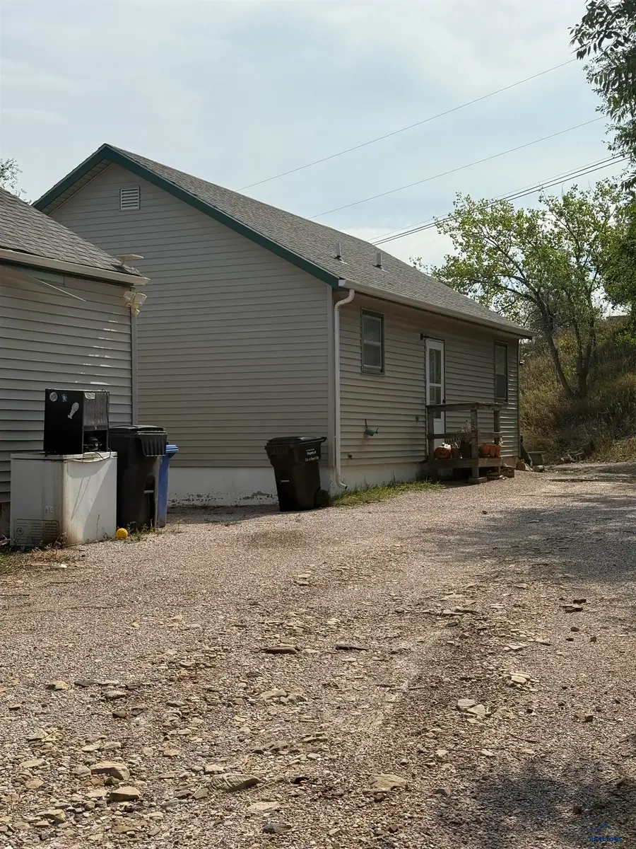 1235 Hill St, Rapid City, SD 57701-2563 - Image #2