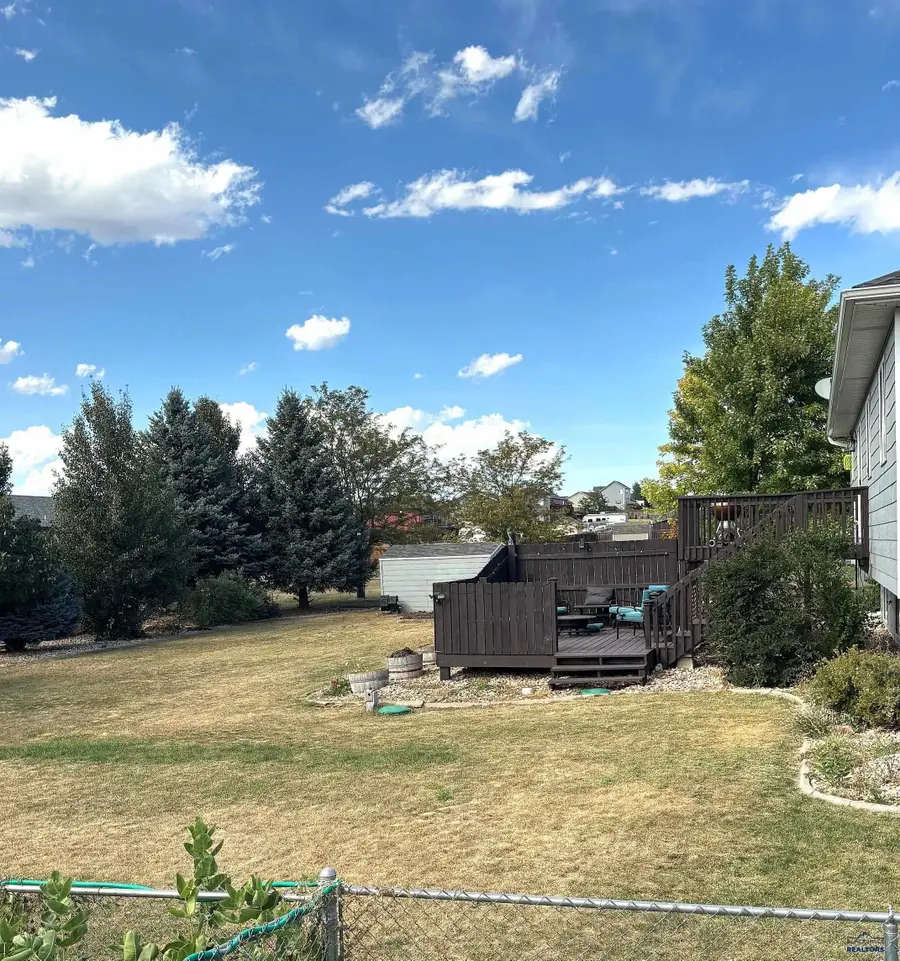 22975 Morninglight Dr, Rapid City, SD 57703 - Image #3