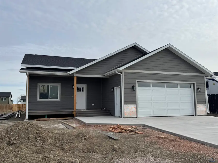 6762 Receda St, Rapid City, SD 57703 - Image #2