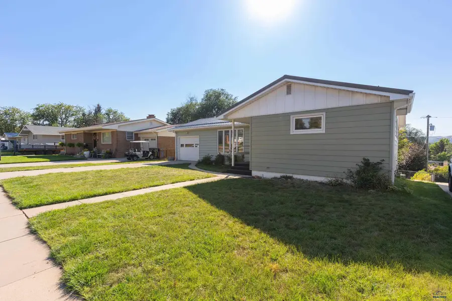 2017 Stirling, Rapid City, SD 57702 - Image #3