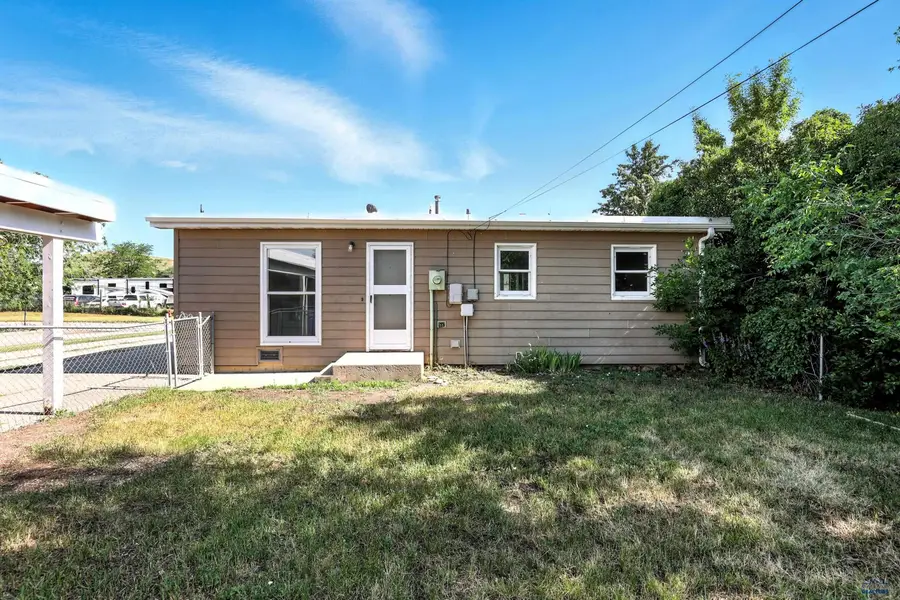 1111 E St Francis, Rapid City, SD 57701 - Image #3