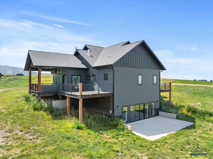 22998 Cedar Berry Ave, Spearfish, SD 57783 - Image #2