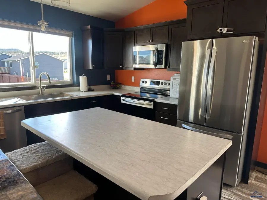 5649 Coal Bank Dr, Rapid City, SD 57701 - Image #2