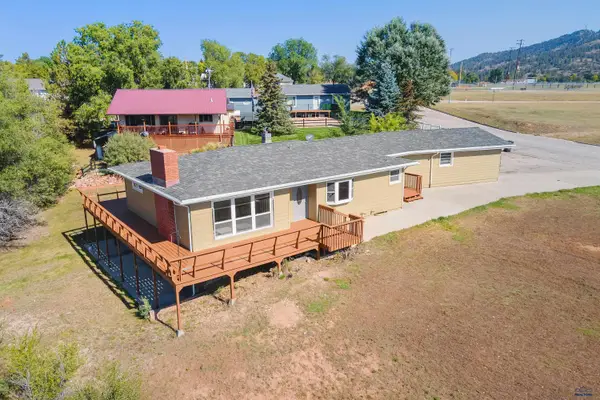 806 S 14th, Hot Springs, SD 57747