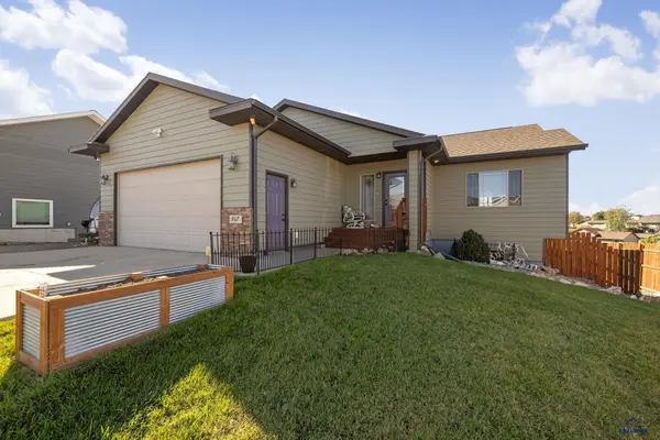 917 Haakon St, Rapid City, SD 57703