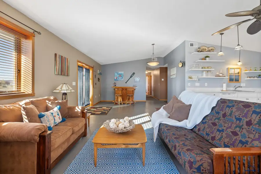 28266 Boaters Blvd, Hot Springs, SD 57747 - Image #2