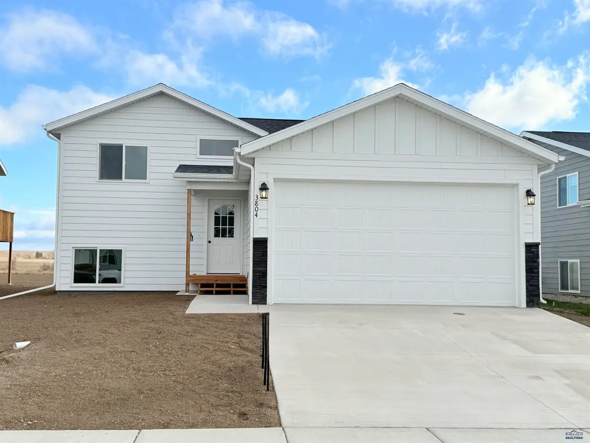 3804 Haralson Ln, Rapid City, SD 57703 - Image #1