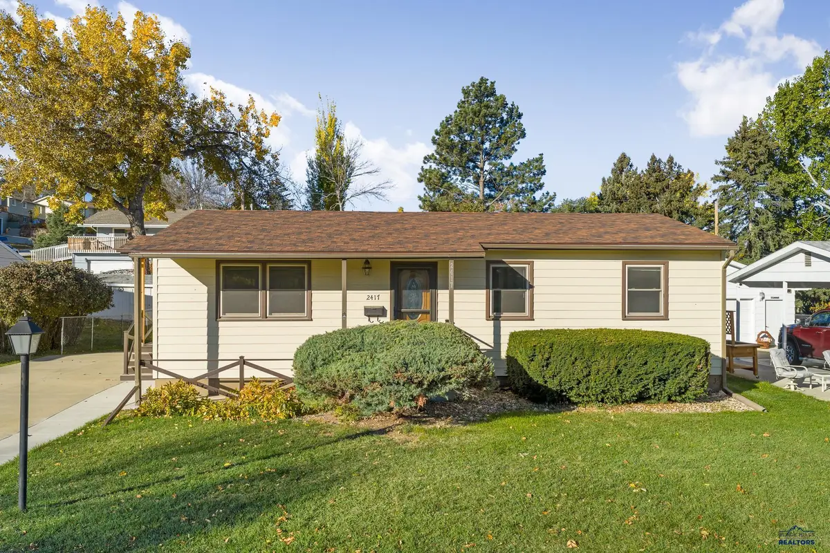 2417 Lockwood Dr, Rapid City, SD 57702 - Image #1