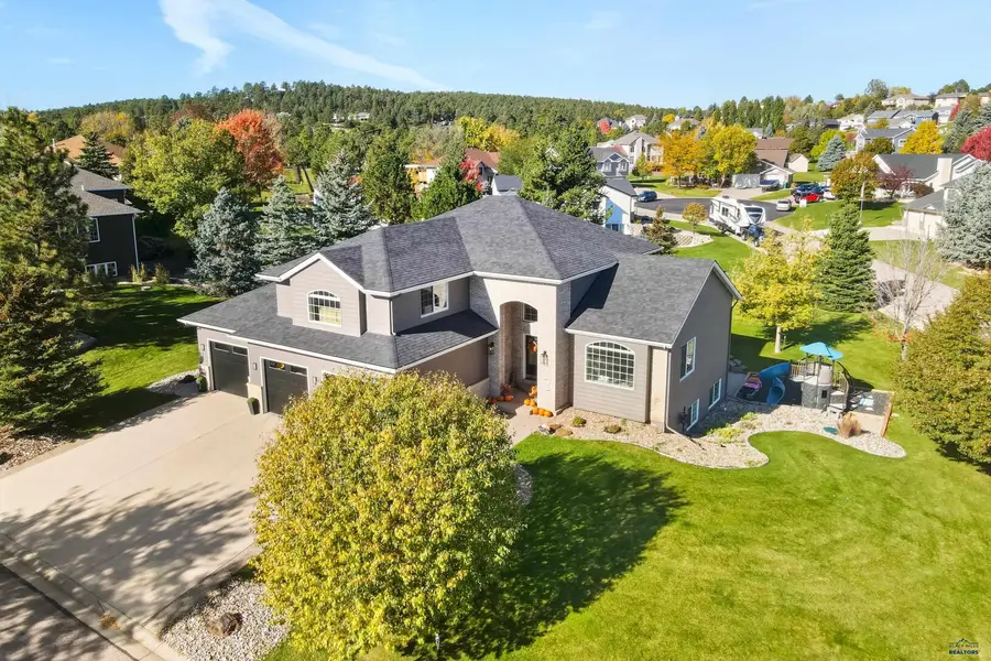 5299 Conifer Ln, Rapid City, SD 57702 - Image #2