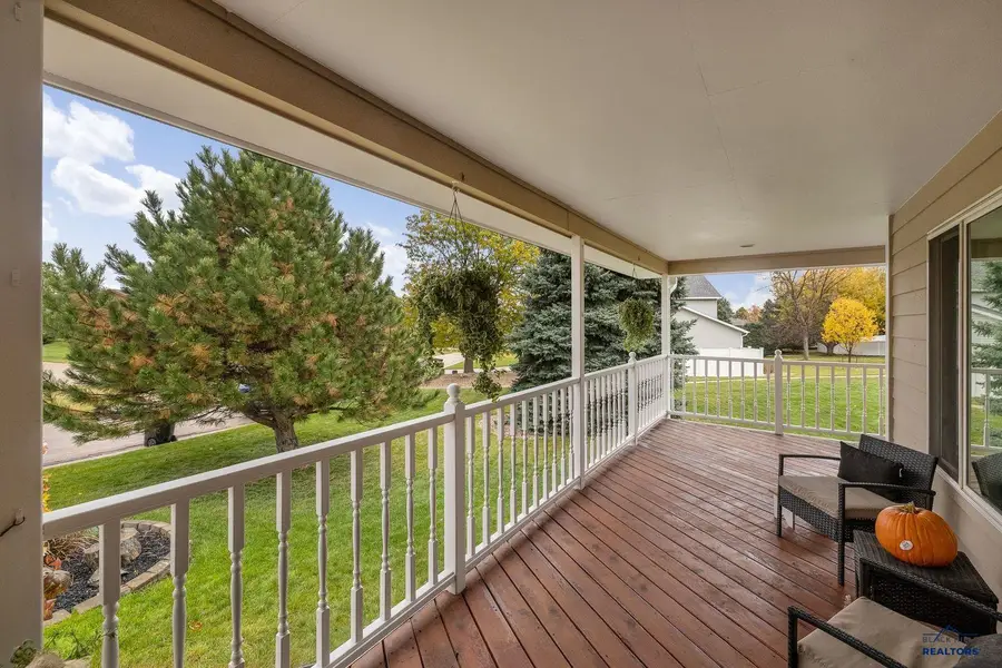 4913 Raven Cir, Rapid City, SD 57702 - Image #3