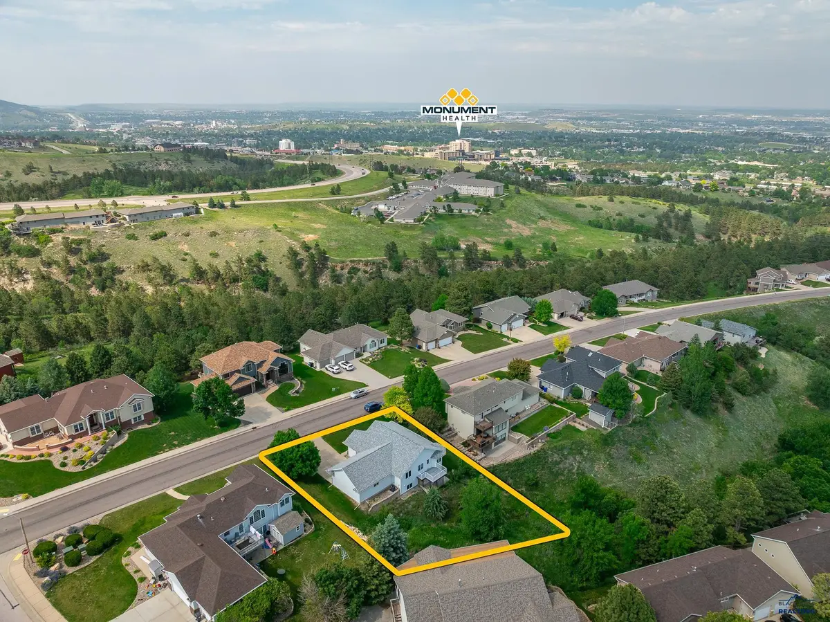 1021 Alta Vista Dr, Rapid City, SD 57701 - Image #1