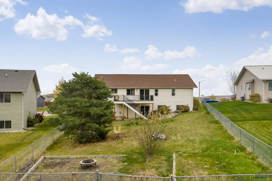 410 Field View Dr, Rapid City, SD 57701 - Image #3