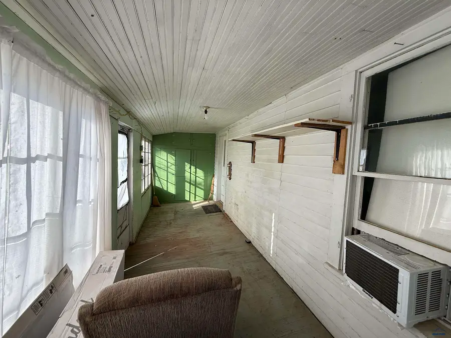 418 3rd St, Newell, SD 57760 - Image #3