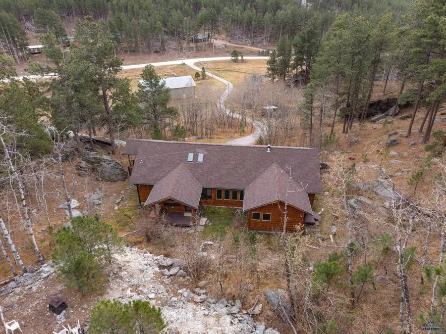 25073 Little Italy Rd, Custer, SD 57730 - Image #2