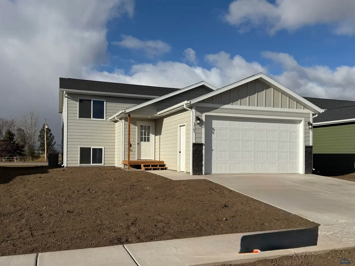 3765 Haralson Ln, Rapid City, SD 57703 - Image #1