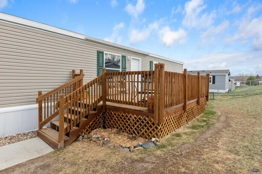 840 N Spruce St, Rapid City, SD 57701 - Image #2