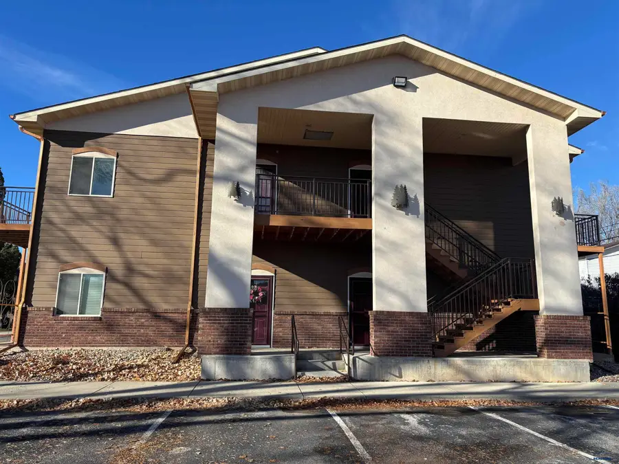 1626 Evergreen Dr, Rapid City, SD 57702 - #2