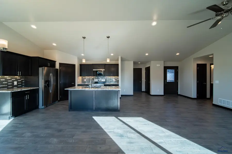 627 Bull Run Dr, Box Elder, SD 57719 - #3