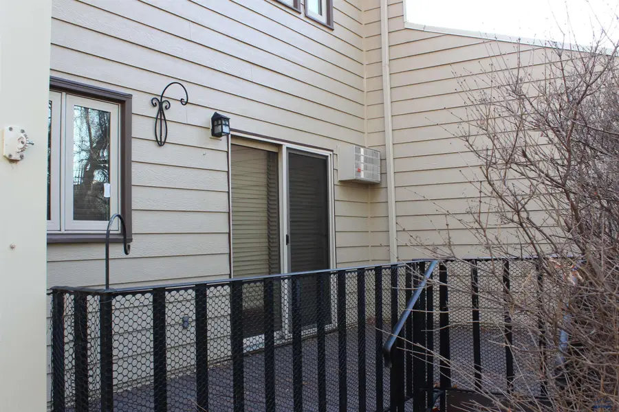 4310 W Main, Rapid City, SD 57702-1975 - Image #3