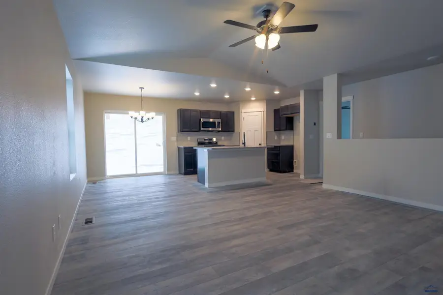 309 N Valley Dr, Rapid City, SD 57703 - Image #3
