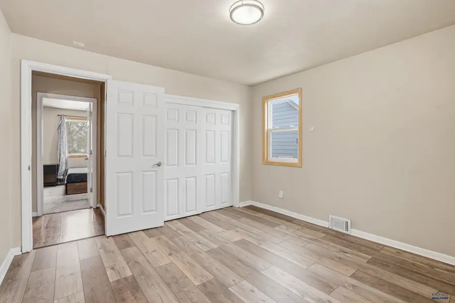 515 St Andrew, Rapid City, SD 57701 - Image #2