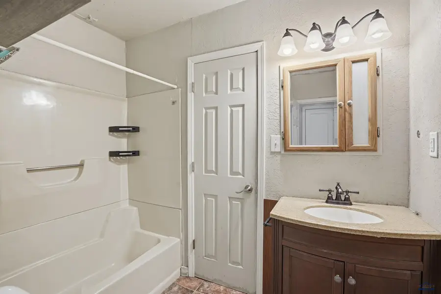 515 St Andrew, Rapid City, SD 57701 - Image #3