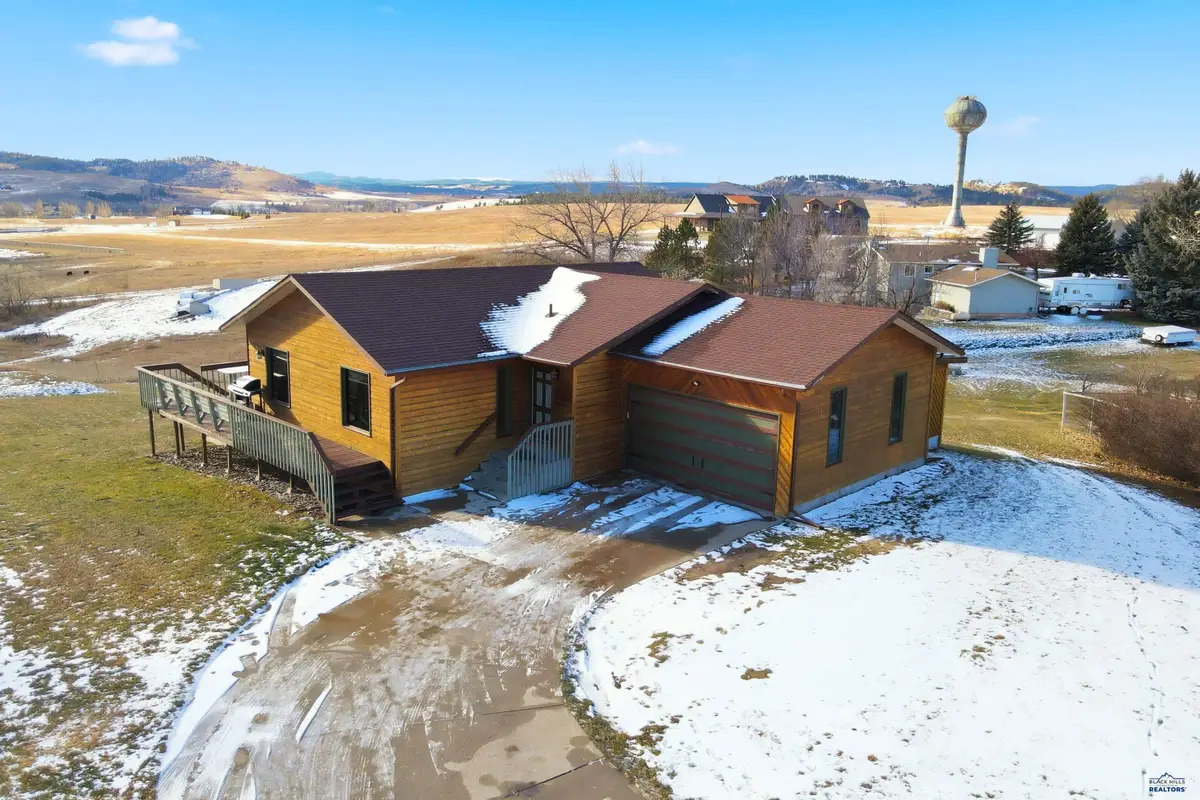 6548 Beverly Dr, Rapid City, SD 57701 - Image #1