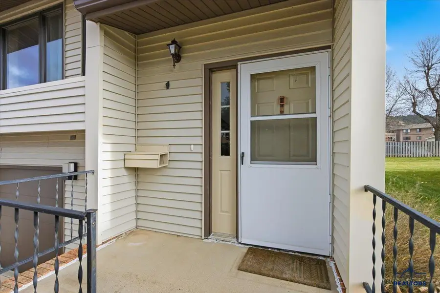 1440 Lookout Valley Ct, Spearfish, SD 57783 - Image #2