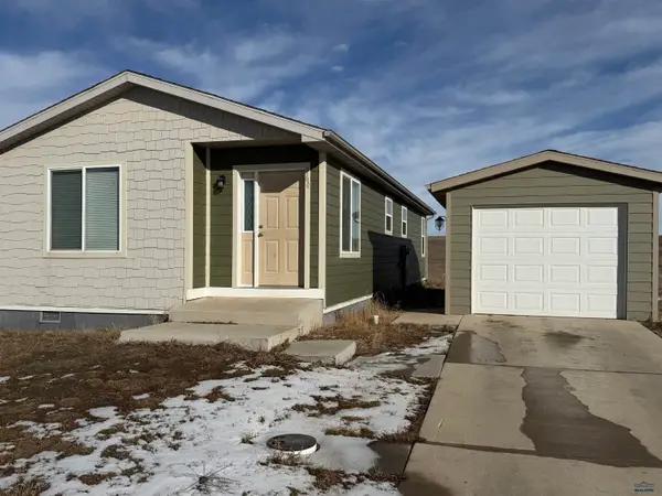960 Bennington Dr, Box Elder, SD, SD 57719