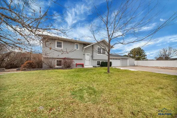 4613 Hogan, Rapid City, SD 57703-6317