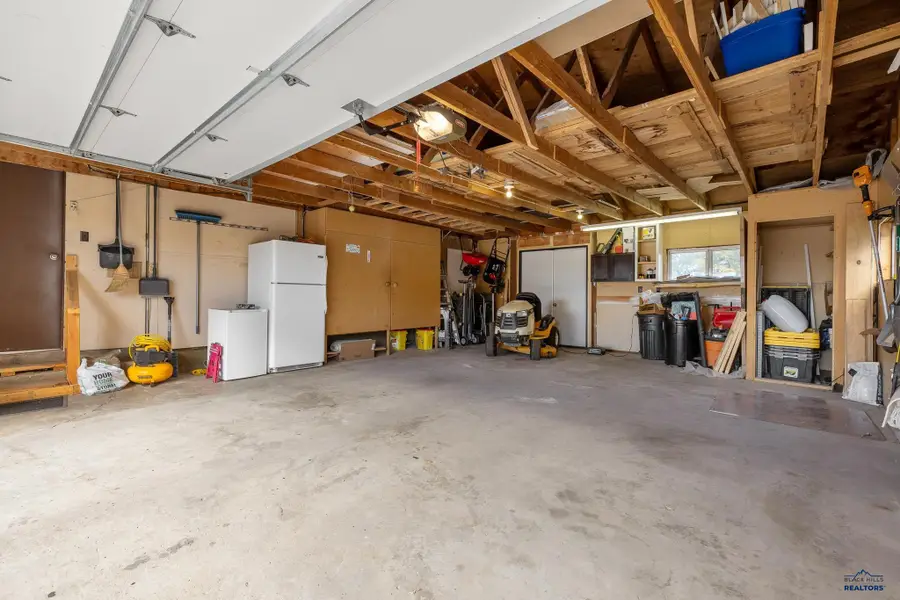 2734 Eden Ln, Rapid City, SD 57703 - Image #3