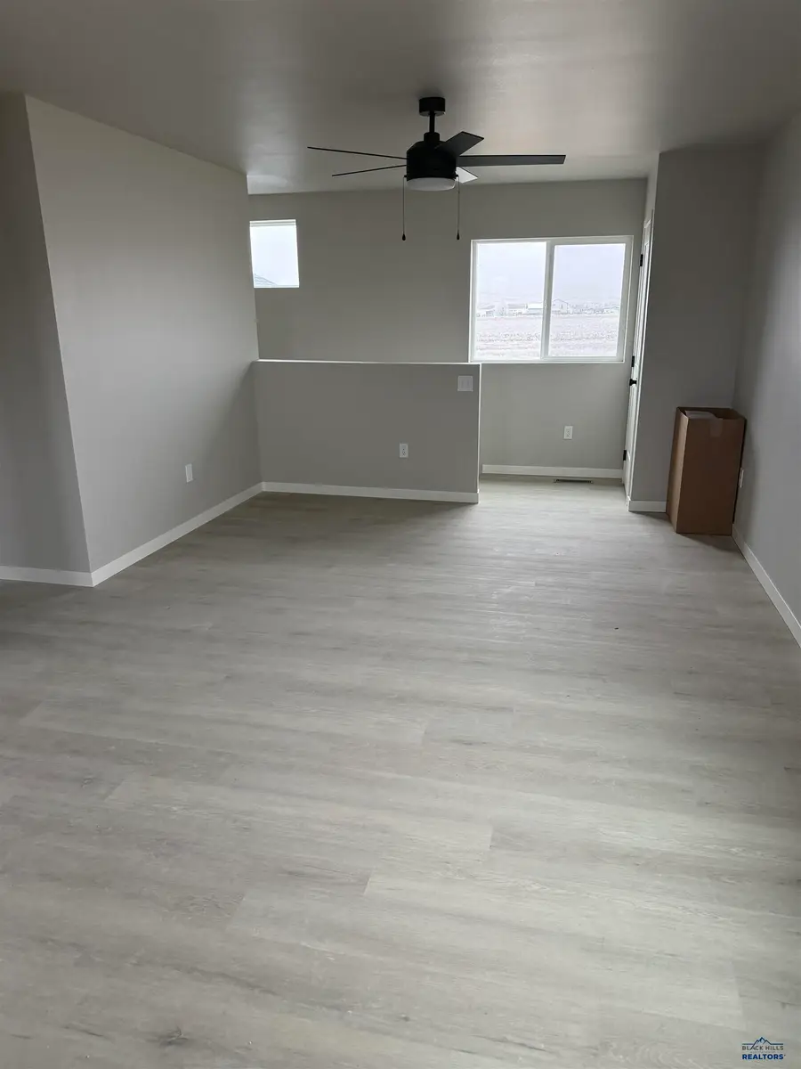 864 Bushnell Ct, Box Elder, SD 57719 - Image #2